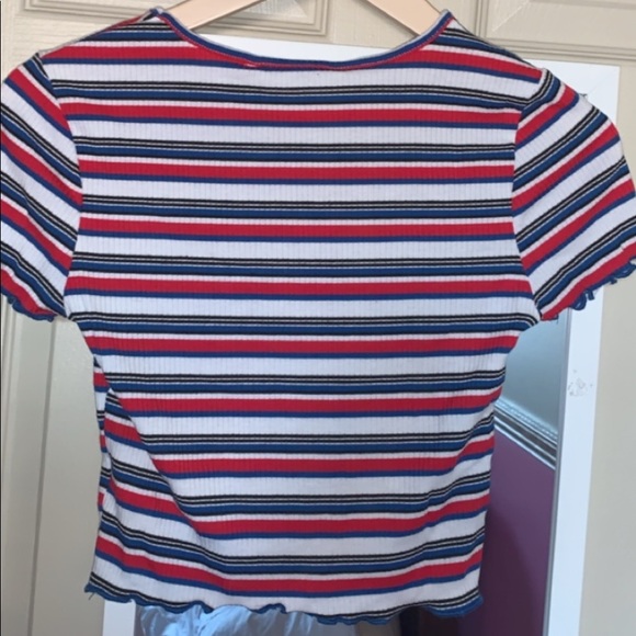 Ribbed Lettuce Trim Top - Picture 2 of 3